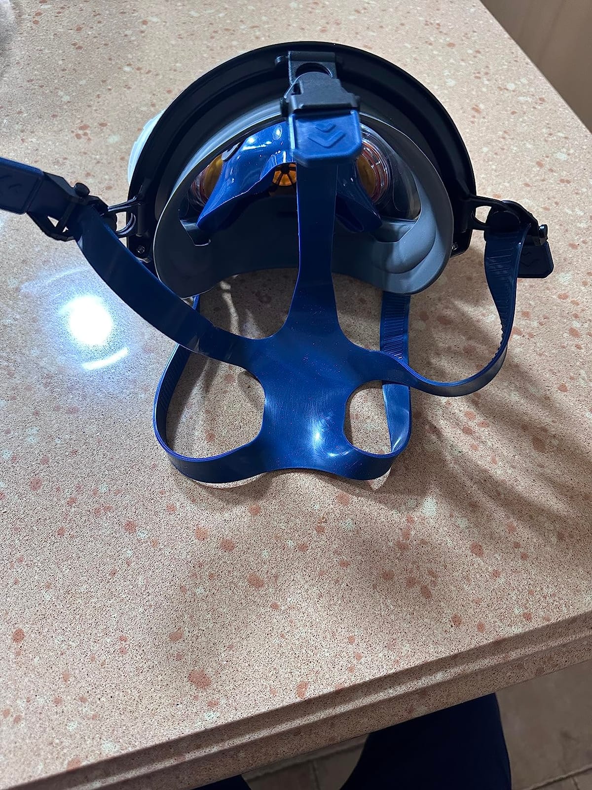 Parcil Distribution Full Face Respirator with Filter customer photo 2