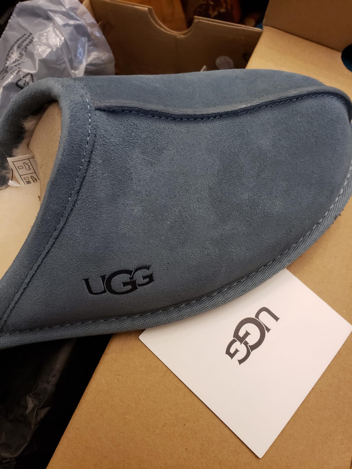 UGG Men's Scuff Slipper customer photo 2