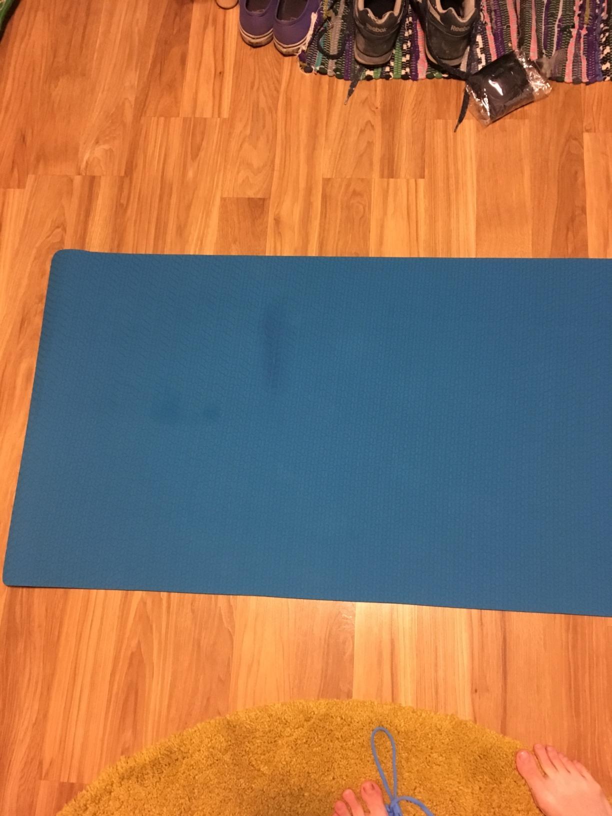 IUGA Yoga Mat Thick Non Slip Anti-tear Pilates Mat Eco Friendly Hot Yoga Mats for Workout & Exercise(72