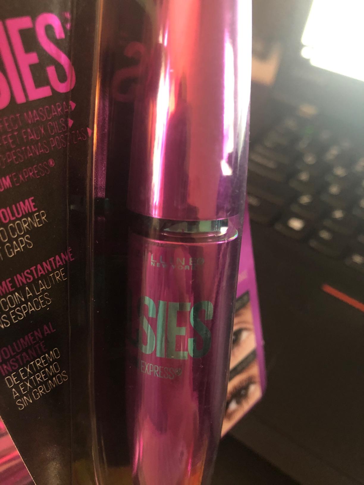 Maybelline Volum' Express Falsies Volumizing, Washable Mascara, Blackest Black, 2 Count customer photo 2