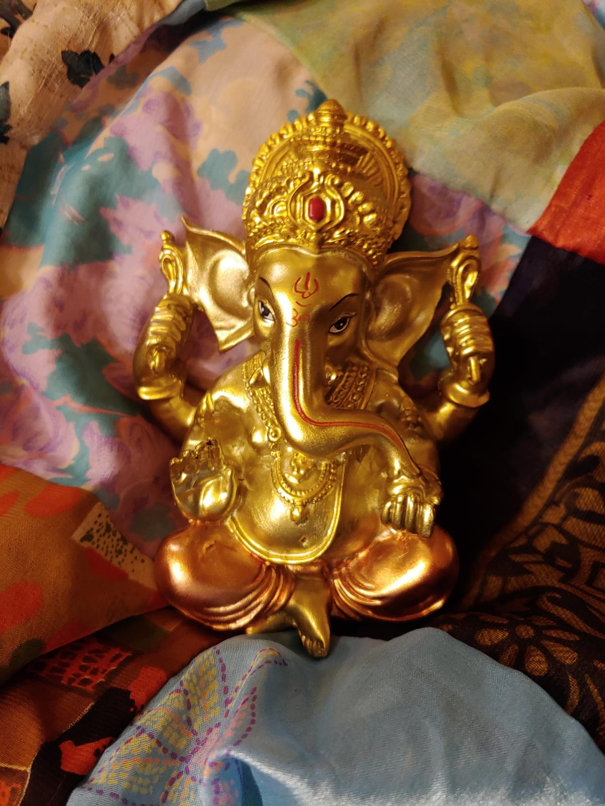 Hindu God Lord Ganesha Idol Statue Ganesh Murti Ganpati Figurine Pooja Item customer photo 1