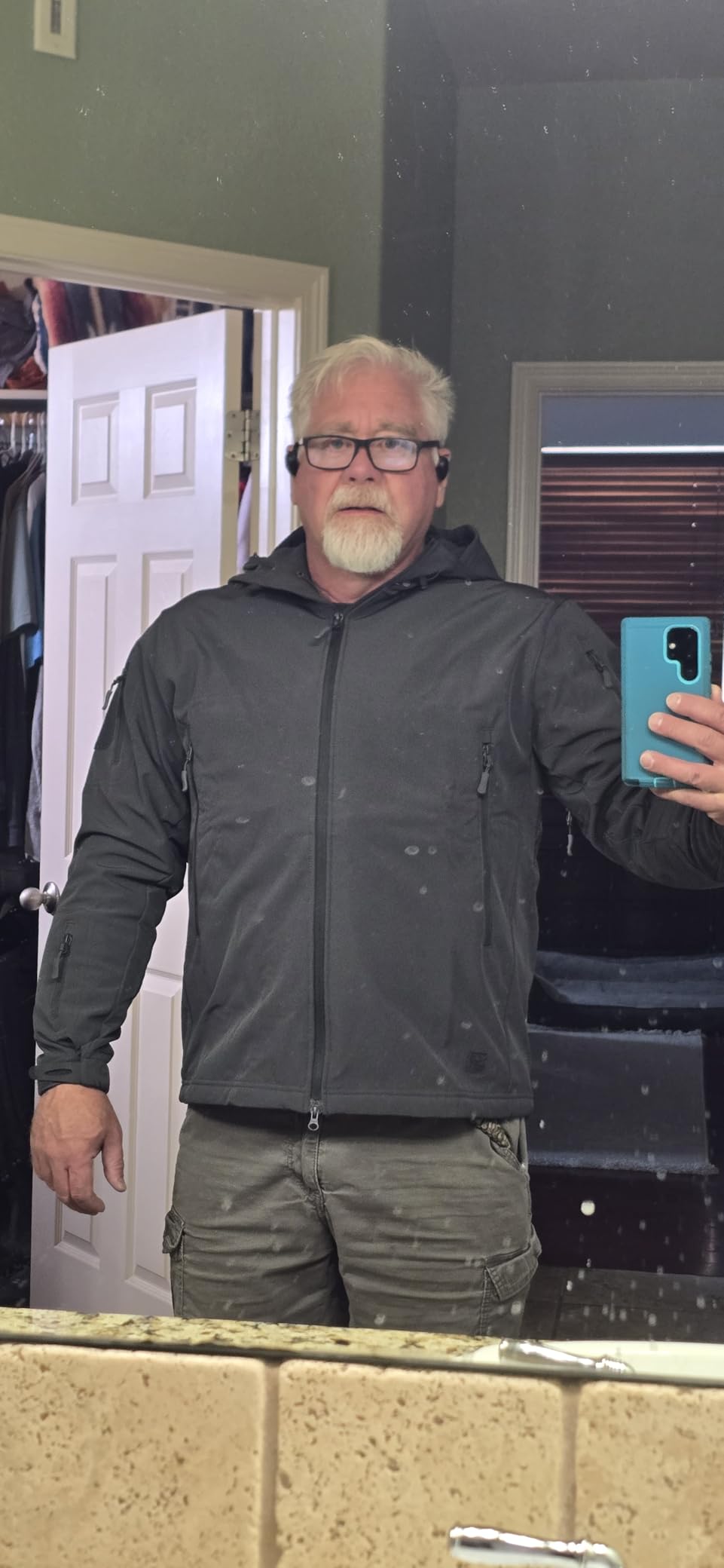 TACVASEN Men's Fleece Softshell Jacket Waterproof Winter Tactical Hooded customer photo 1