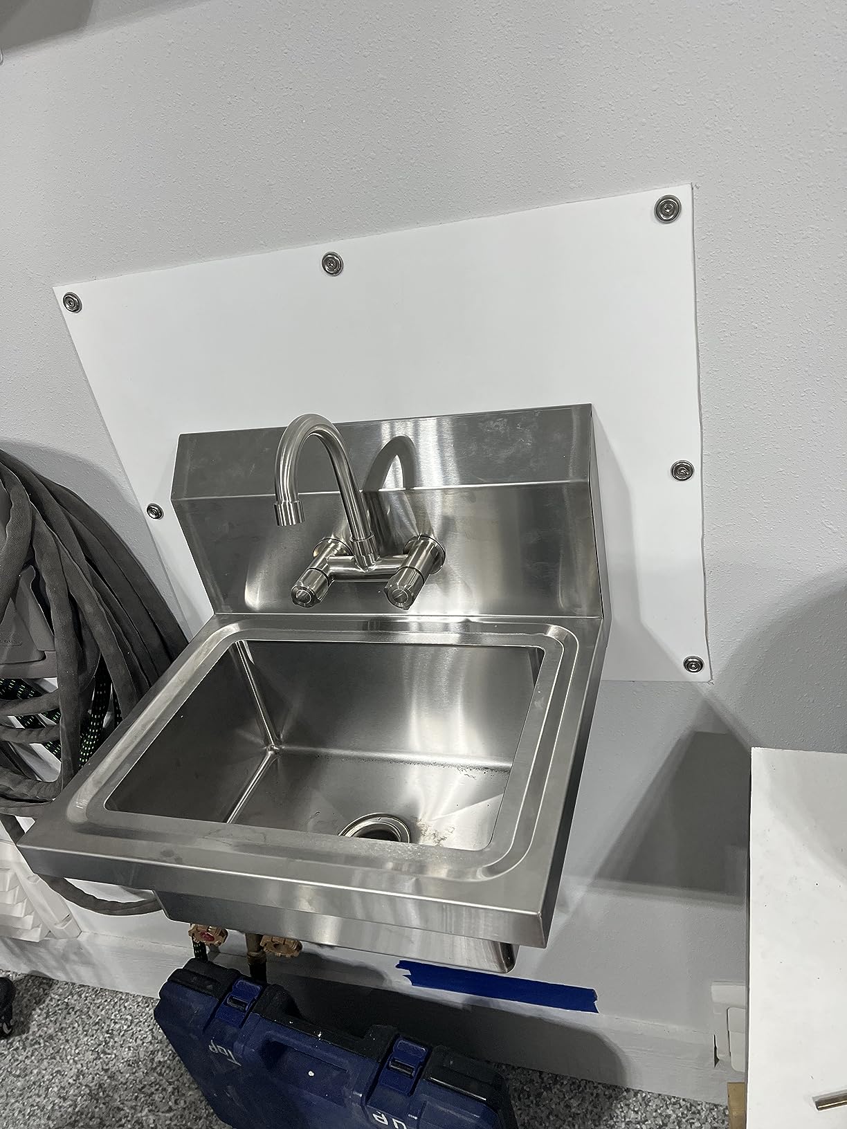 Bonnlo Upgraded Commercial Hand Wash Sink Stainless Steel Prep/ Bar Sinks - Wall Mount Utility Sink with Faucet, Heavy Duty Hand Washing Basin for Commercial Restaurant RV Kitchen, 17x 15 x 14 customer photo 1