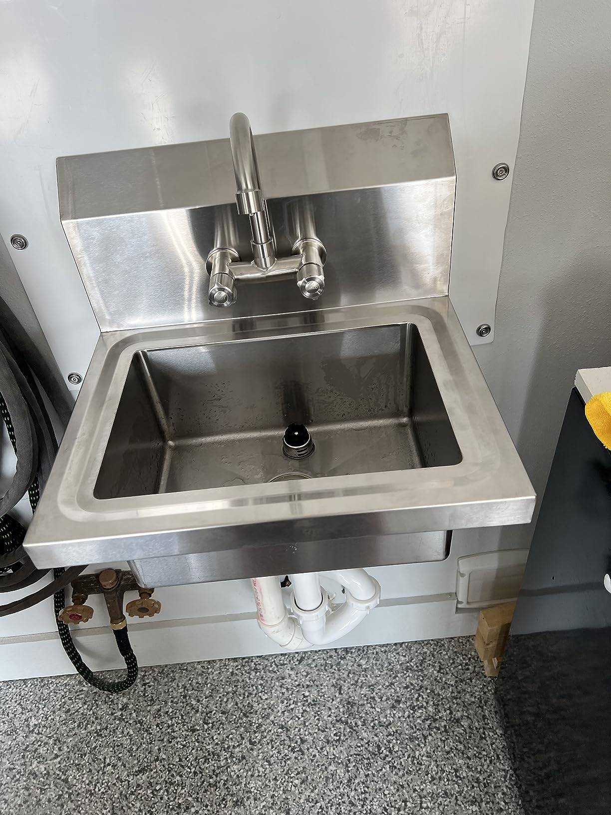 Bonnlo Upgraded Commercial Hand Wash Sink Stainless Steel Prep/ Bar Sinks - Wall Mount Utility Sink with Faucet, Heavy Duty Hand Washing Basin for Commercial Restaurant RV Kitchen, 17x 15 x 14 customer photo 2