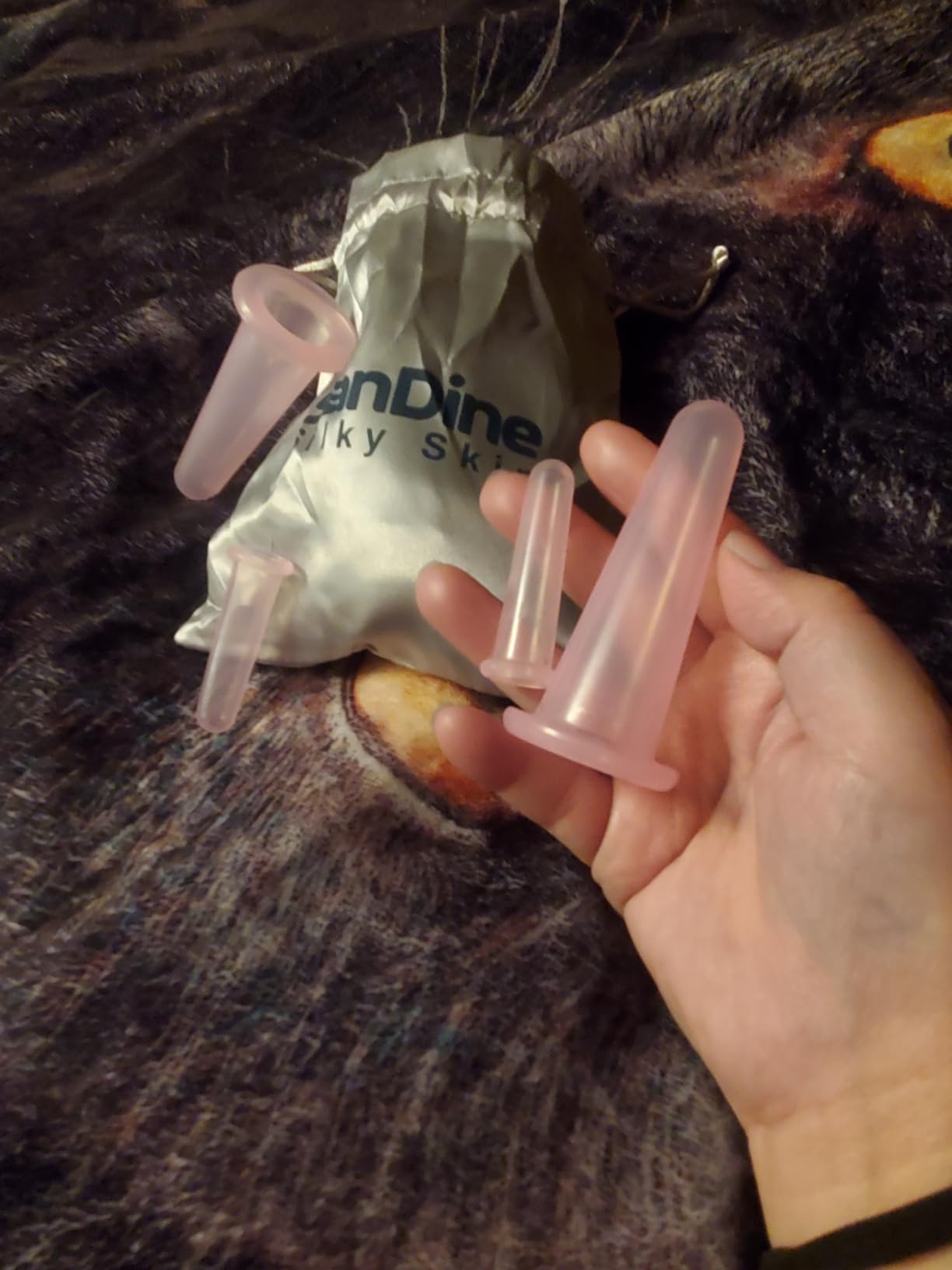 Face Cupping Set - Cupping Therapy Sets - Facial Cupping System - Silicone Massage Cups - Double Chin Reducer - Cupping for Cellulite Kit - Ideal to Shape Your Cheeks and Chin - by Sandine (Pink) customer photo 2