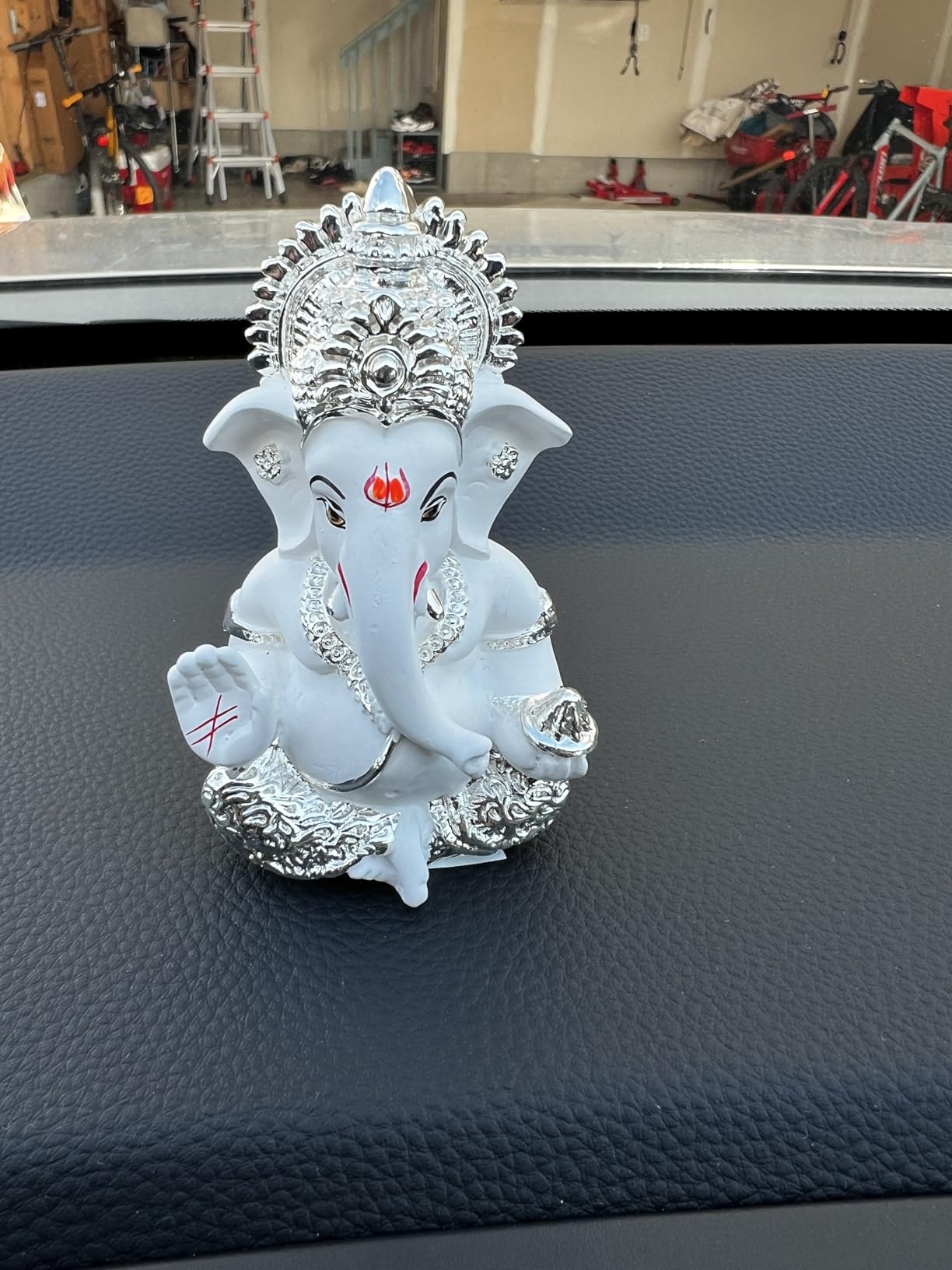 Gold Art India Ceramic Lord Ganesh Idol, 8 x 10, Silver customer photo 1