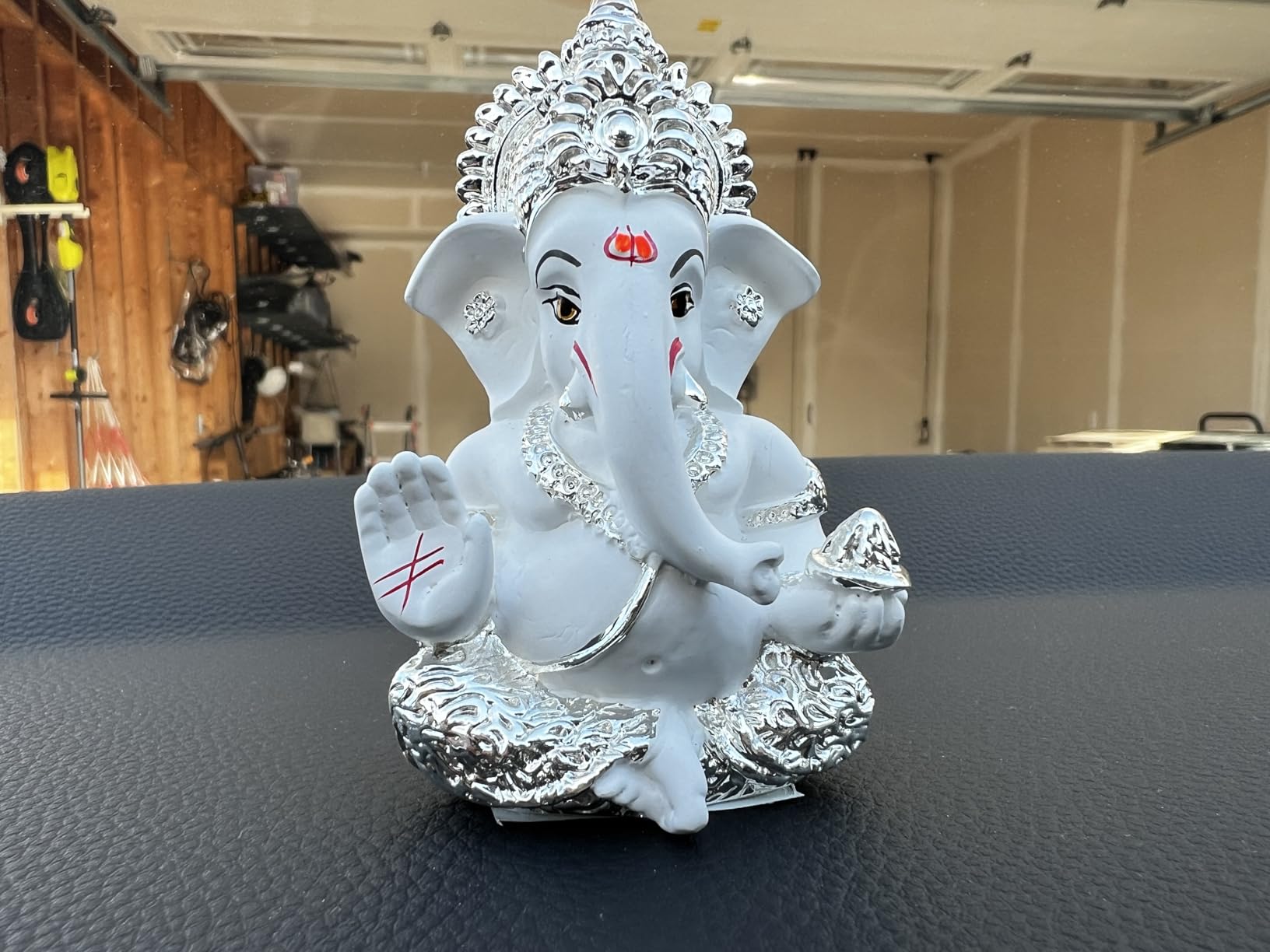 Gold Art India Ceramic Lord Ganesh Idol, 8 x 10, Silver customer photo 2