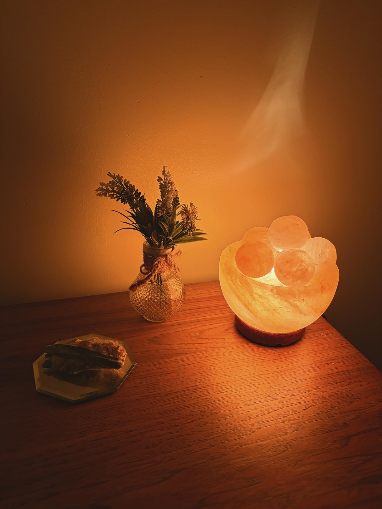 UMAID Himalayan Salt Lamp Bowl with 6 Himalayan Salt Massage Stones, Dimmable Pink Rock Salt Lamp for Bedroom, Office Desk & Meditation Room customer photo 2