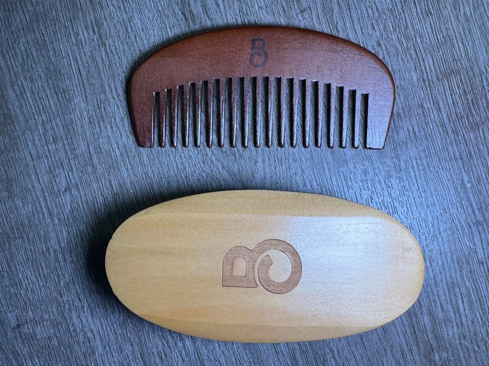 The Beard Club Beard Care Kit & Mens Grooming Kit - Essentials for a Healthier Looking, Stylish Facial Hair - Straight Edge Razor, Shampoo, Cedar Balm & Oil, and Boar Bristle Brush customer photo 2