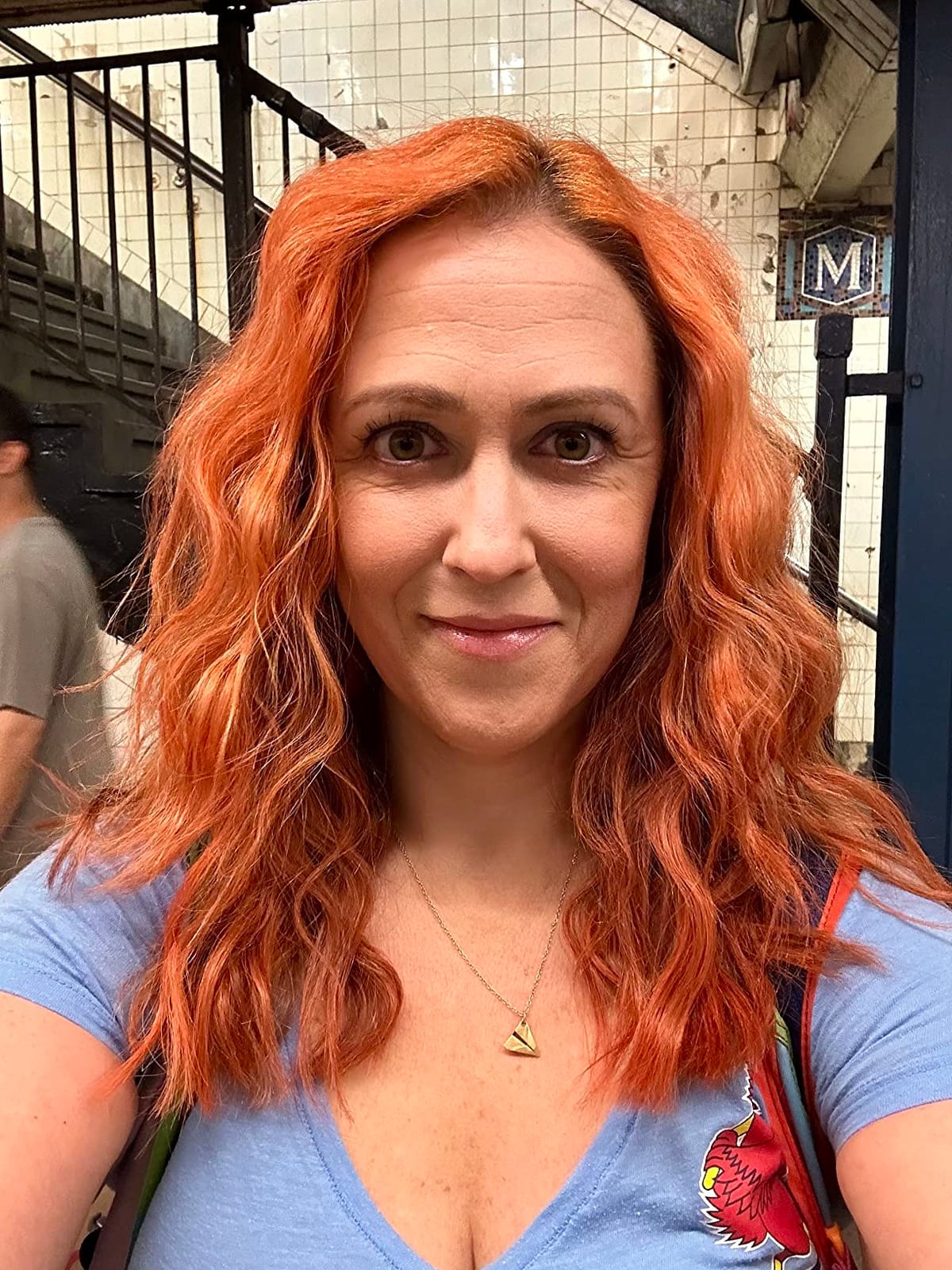 Bed Head Wave Artist Deep Waver | Combat Frizz, Get Long Lasting Results, & Add Massive Shine for Beachy Waves | With Tourmaline Ceramic Technology (Purple) customer photo 2