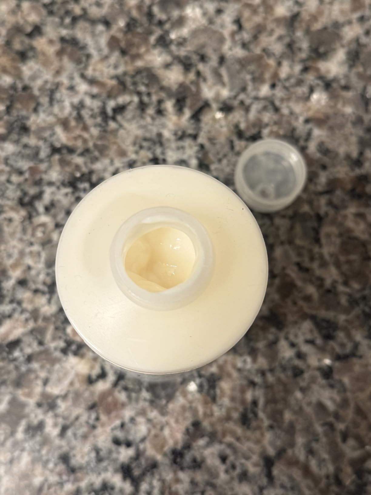 OLAPLEX N°.5 Bond Maintenance™ Strengthening Conditioner | Repair customer photo 2
