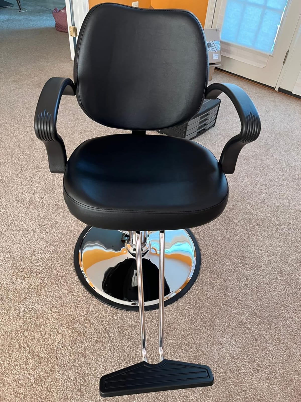 Classic Hydraulic Barber Chair Styling Chair Salon Beauty Spa Equipment customer photo 1