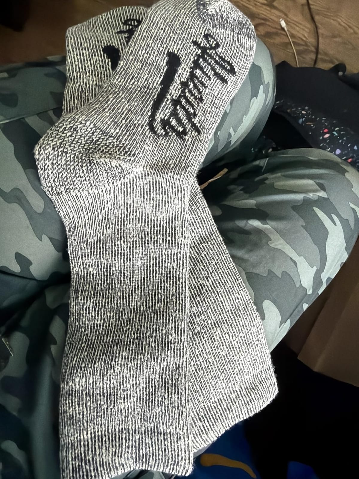 Alvada Mens Merino Wool Crew Socks Thermal and Warm Socks for Winter Work Hiking Running 3 Pairs customer photo 2