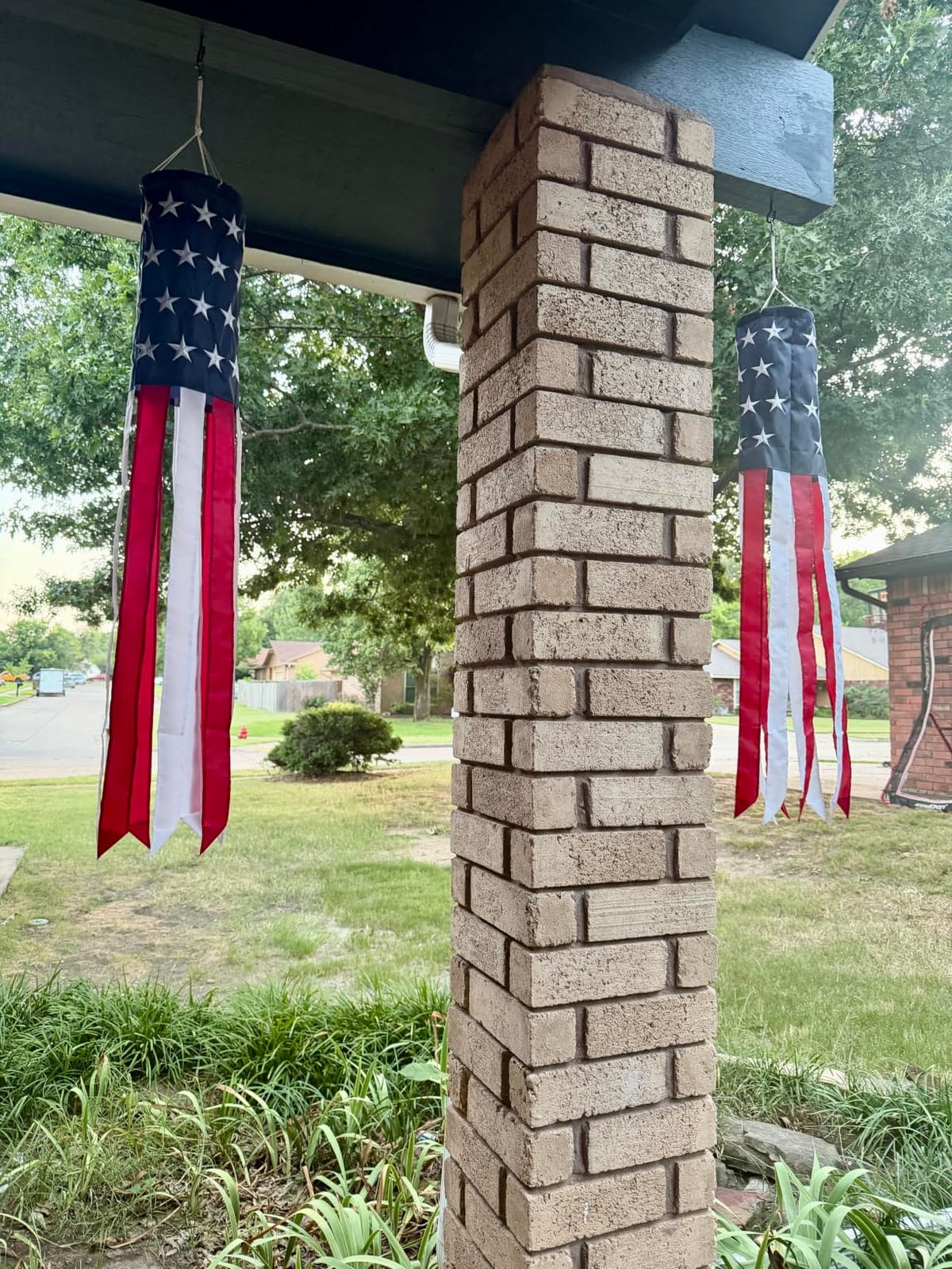 HOOSUN 4th Of July Decorations, 40 Inch American Windsock, American Wind Socks for Outside Heavy Duty, Patriotic Memorial Day Decor USA Flag Windsocks With Embroidered Stars, Red White and Blue Windsock customer photo 2