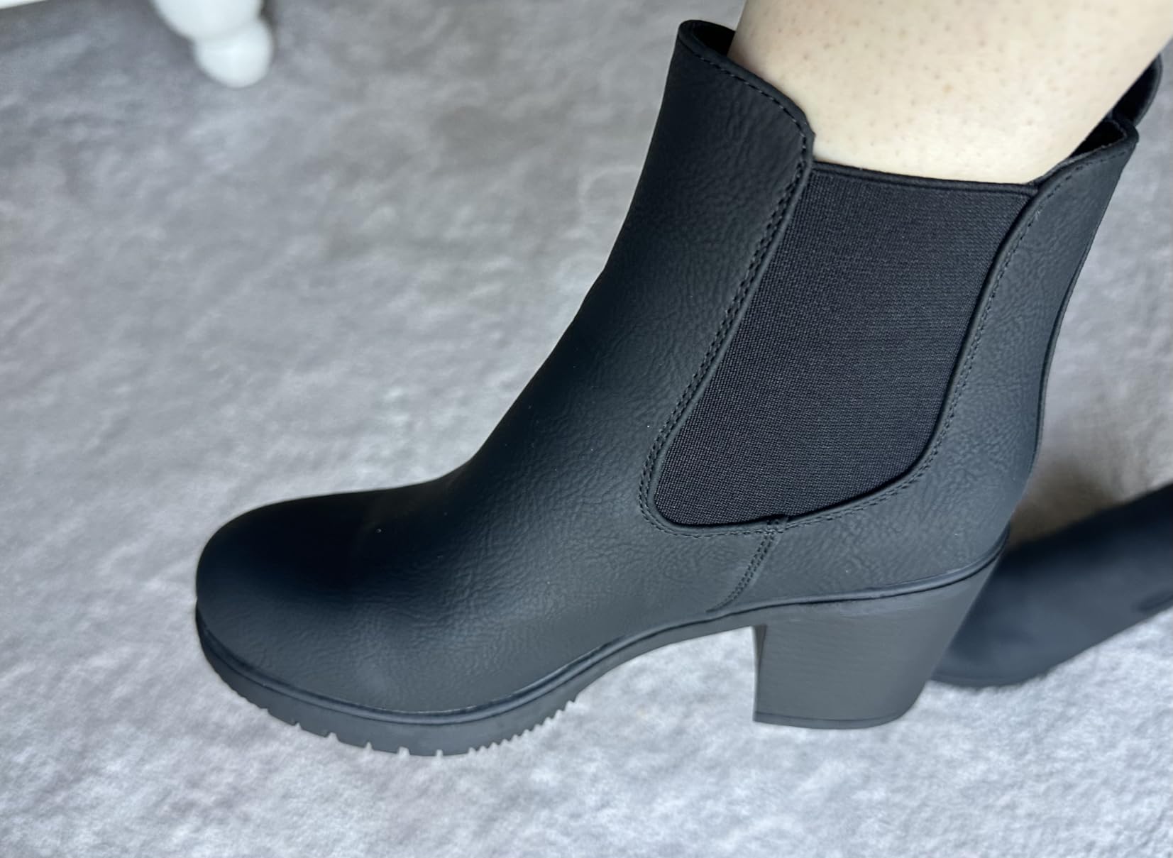 DREAM PAIRS Women's Chelsea Ankle Boots Fall Booties Shoes customer photo 2