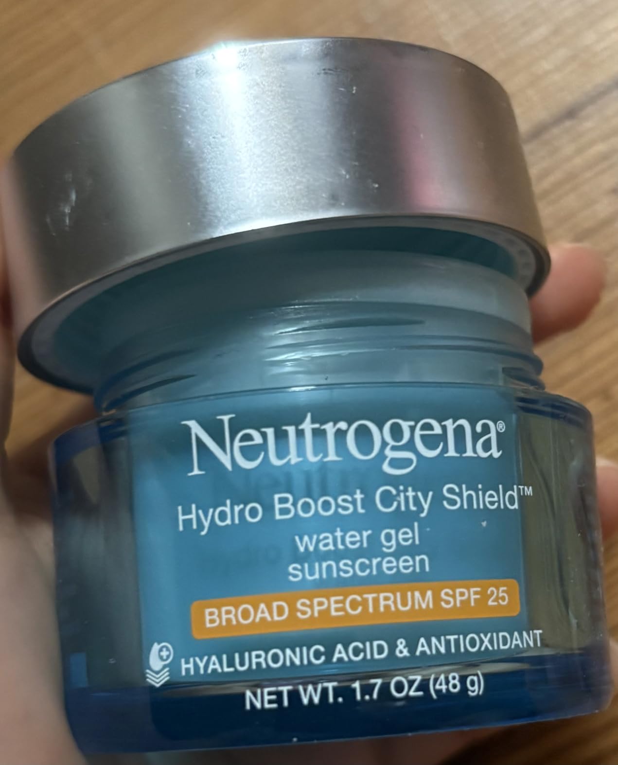 Neutrogena Hydro Boost City Shield Water Gel Face Moisturizer SPF 25 1.7 oz customer photo 1