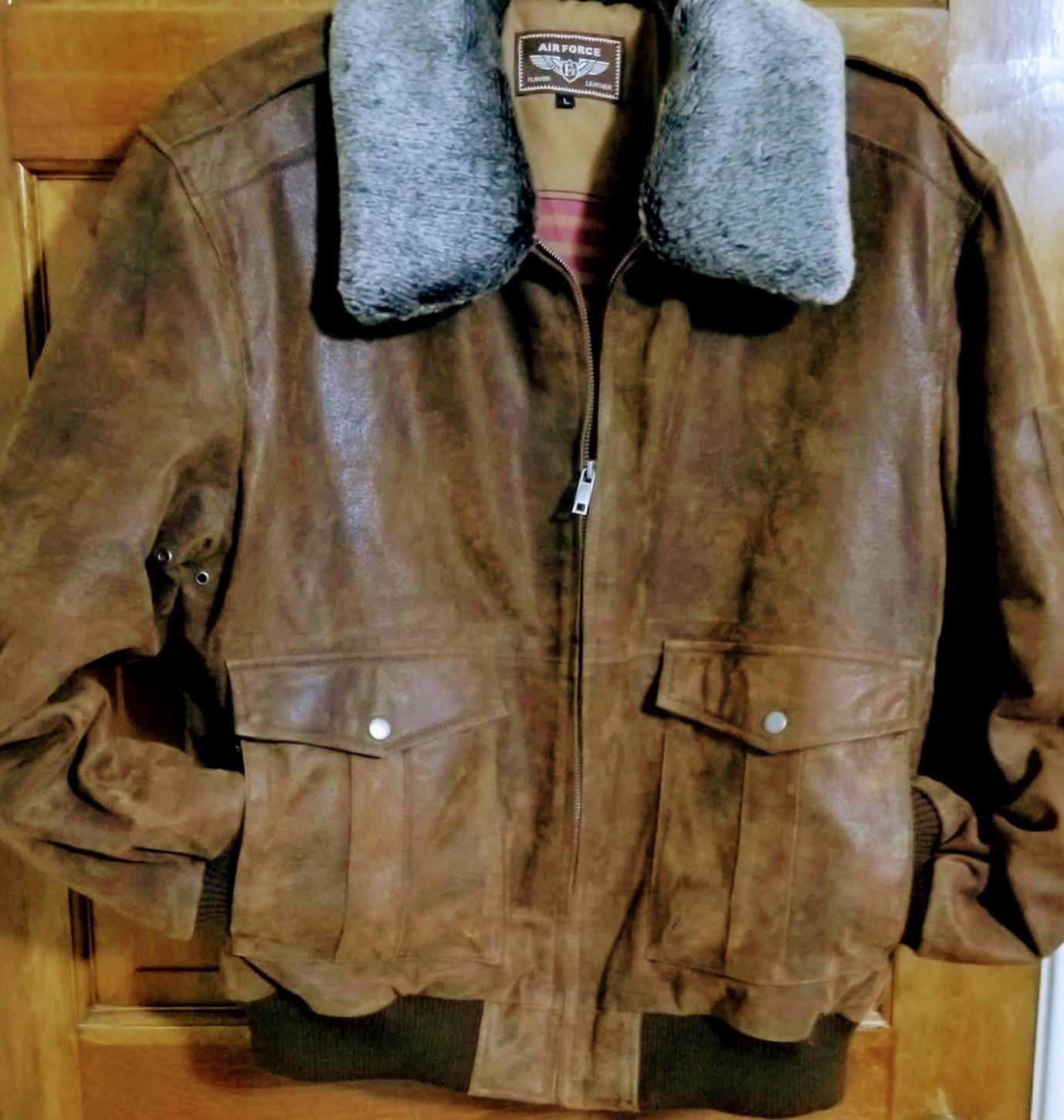 FLAVOR Men's Leather Flight Bomber Jacket Air Force Aviator customer photo 2