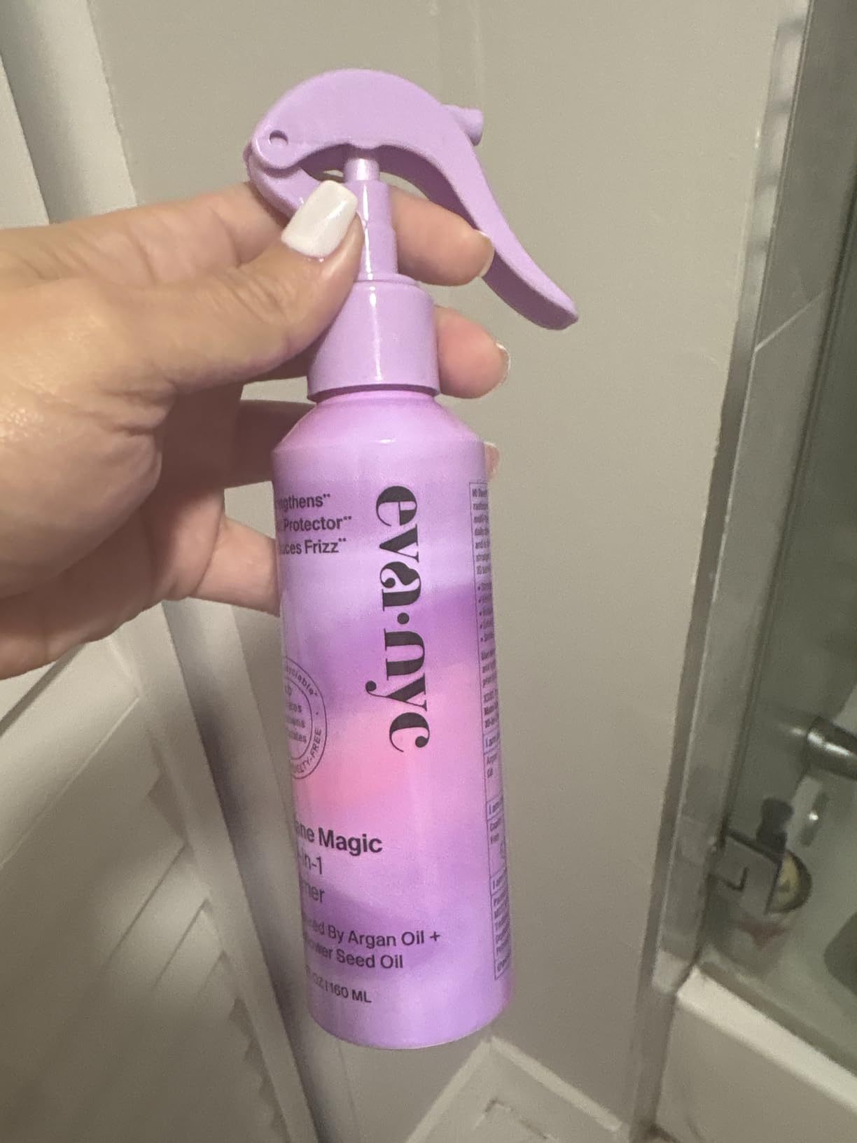 Eva NYC Mane Magic 10-in-1 Heat Protectant Set for Medium + Thick Hair - Anti-Frizz Heat Protection Spray Gift Set - Argan Oil Blow Dry Spray - 10-in-1 Hair Primer - Vanilla Scent - 10 fl oz - 2 Pack customer photo 1