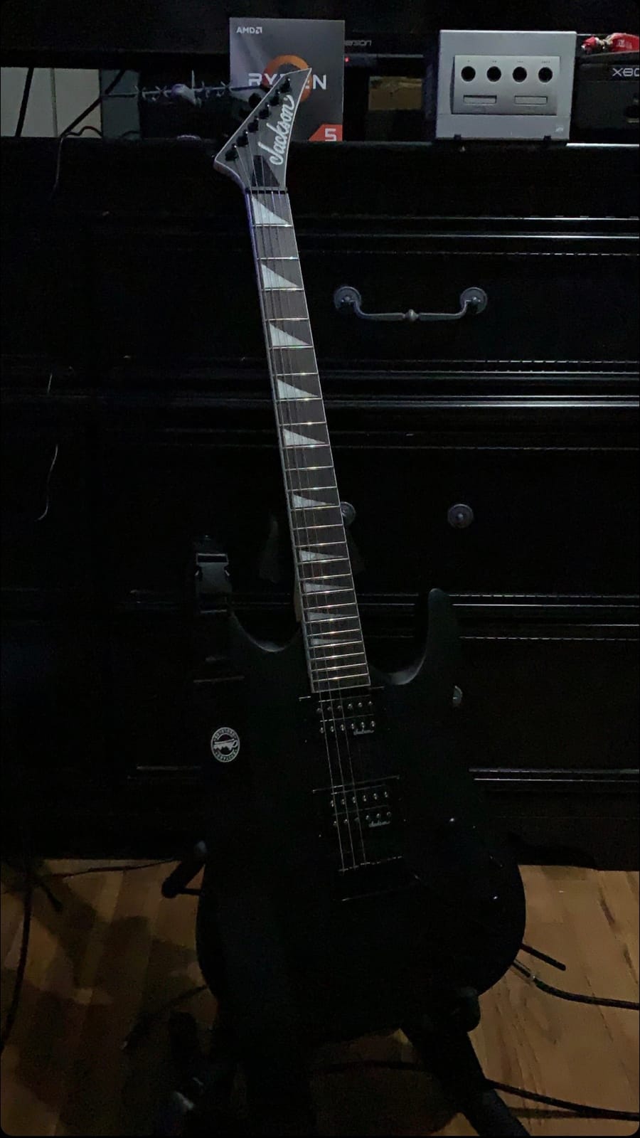 Jackson JS Series Dinky Arch Top JS22 DKA - Satin Black customer photo 2