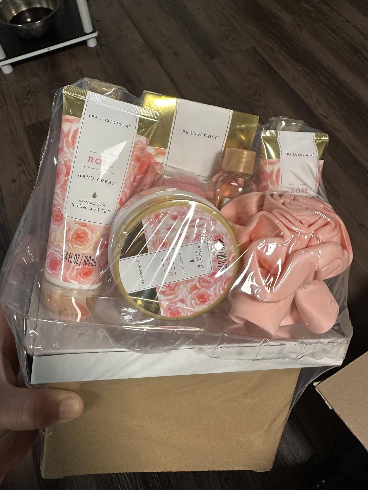 Spa Luxetique Rose 10pc Gift Baskets for Women Spa Gift Set customer photo 2