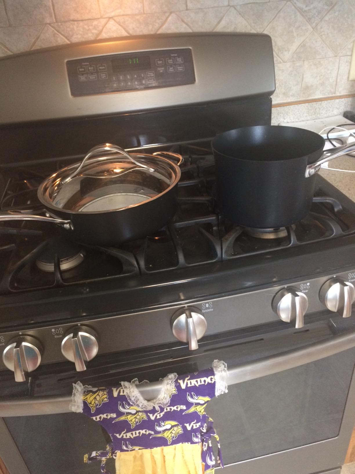Anolon 83852 Nouvelle Copper Hard Anodized Nonstick Cookware Set / Pots and Pans Set - 11 Piece, Brown customer photo 1