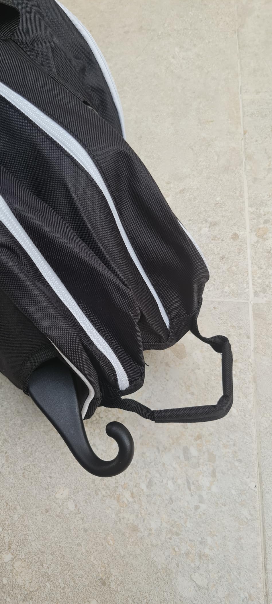 Athletico 6 Racquet Tennis Bag | Padded to Protect Rackets & Lightweight | Professional or Beginner Tennis Players | Unisex Design for Men, Women, Youth and Adults customer photo 1