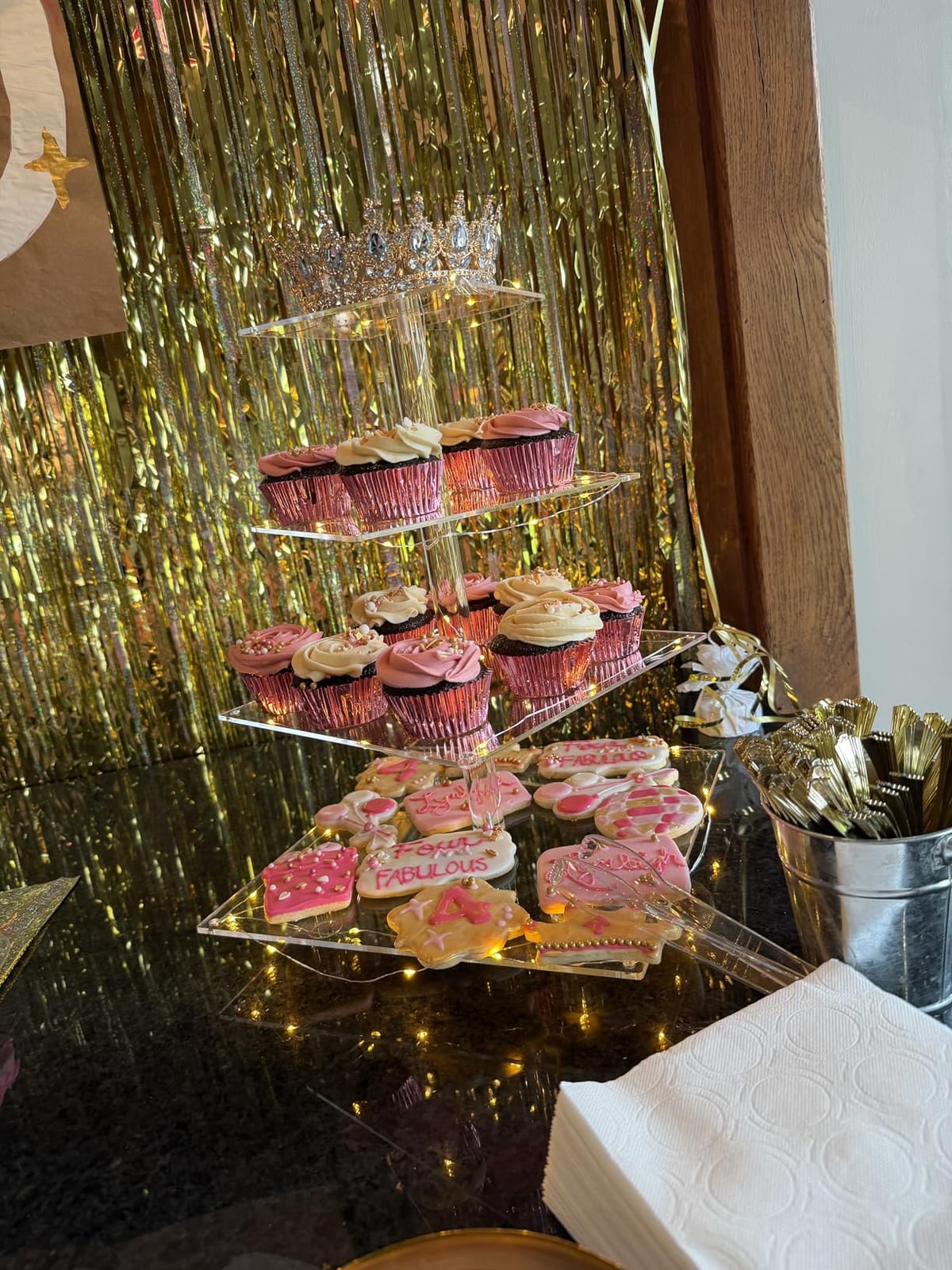 YestBuy Cupcake Stand with Yellow LED Lights, 4 Tier Cupcake Stand for 50 Cupcakes, Acrylic Cupcake Tower Stand, Clear Tiered Cupcake Holder for Birthday Candy Bar Décor Weddings, Parties Events customer photo 2