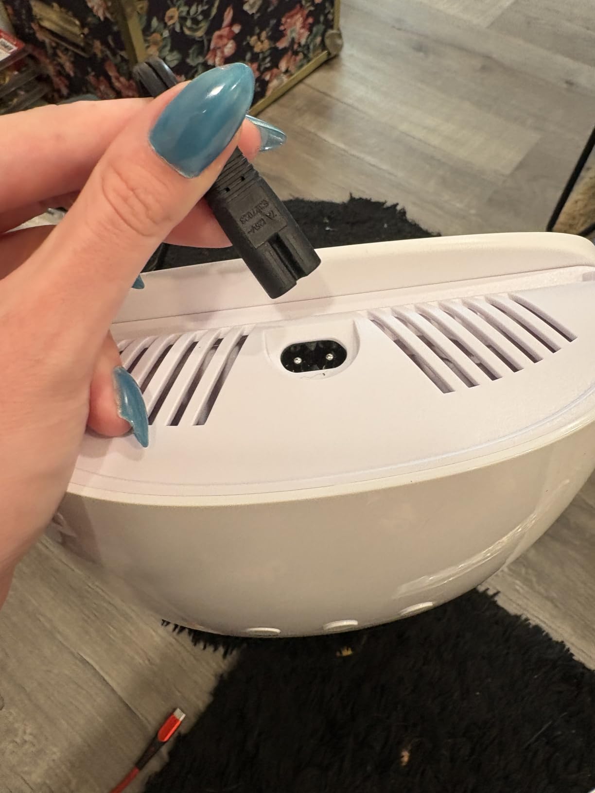 MelodySusie Detachable Base UV/LED Nail Lamp P-Plus30I for Hard Gel | 54W, 3 Timer Settings, Smart Sensor, LCD Display, 30 UV/LED Beads, Rhinestone Glue, Solid Nail Glue Gel, Liner Gel, White customer photo 2