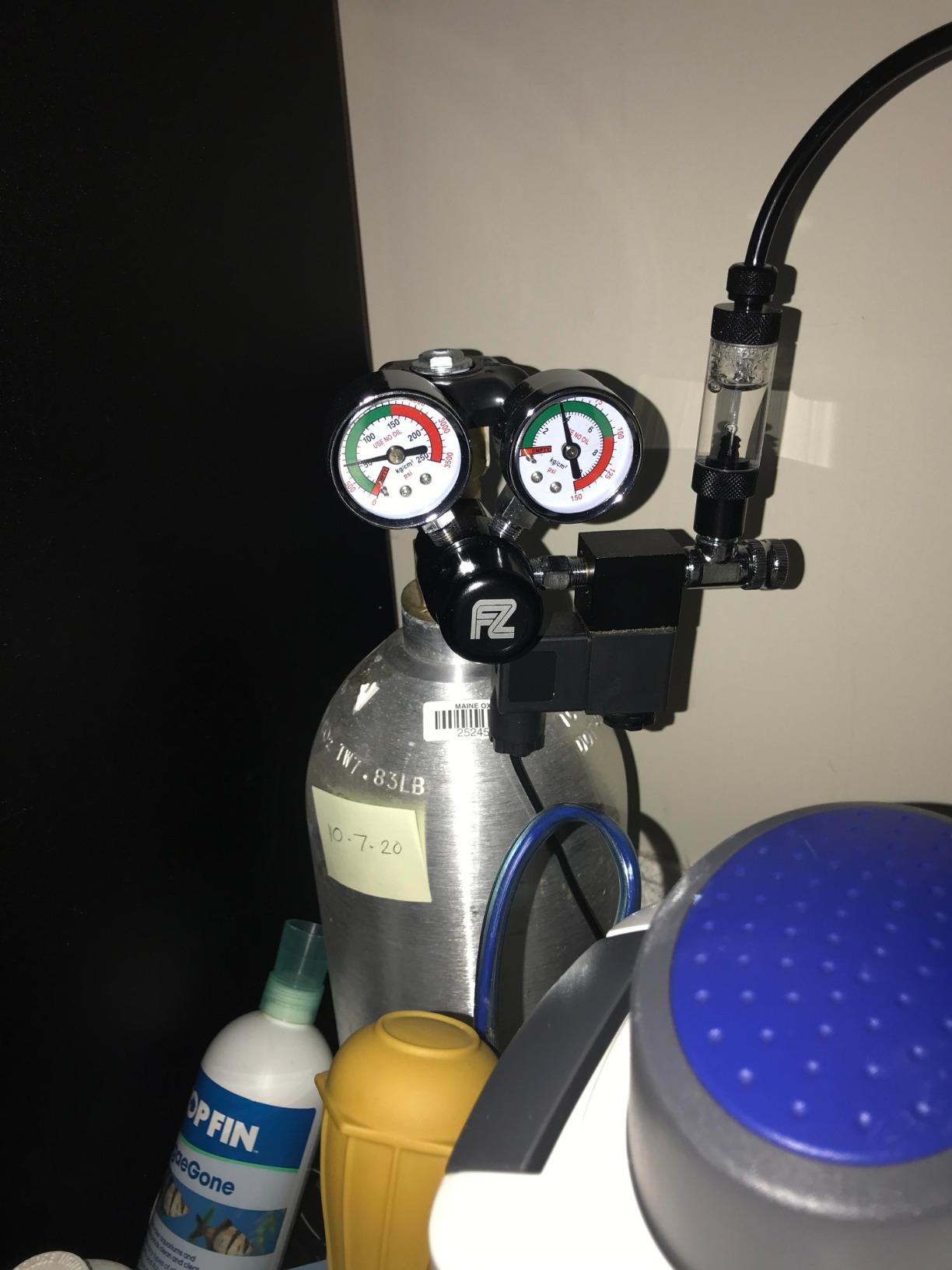 FZONE Aquarium Co2 Regulator DC Solenoid with Bubble Counter and Check Valve Plant Grow DIY CO2 System CGA320 Side Open Cylinder customer photo 2