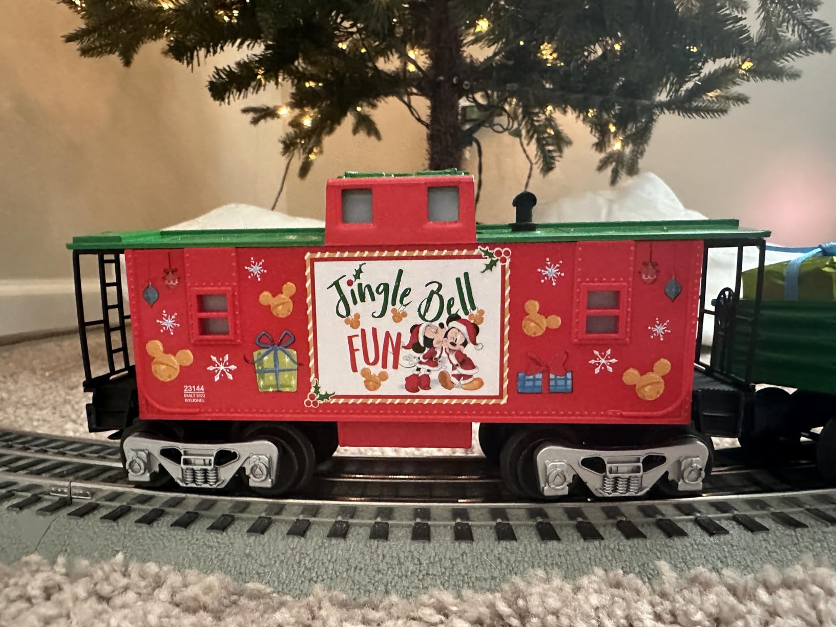 Lionel Disney Christmas Express O Gauge Model Train Set customer photo 2