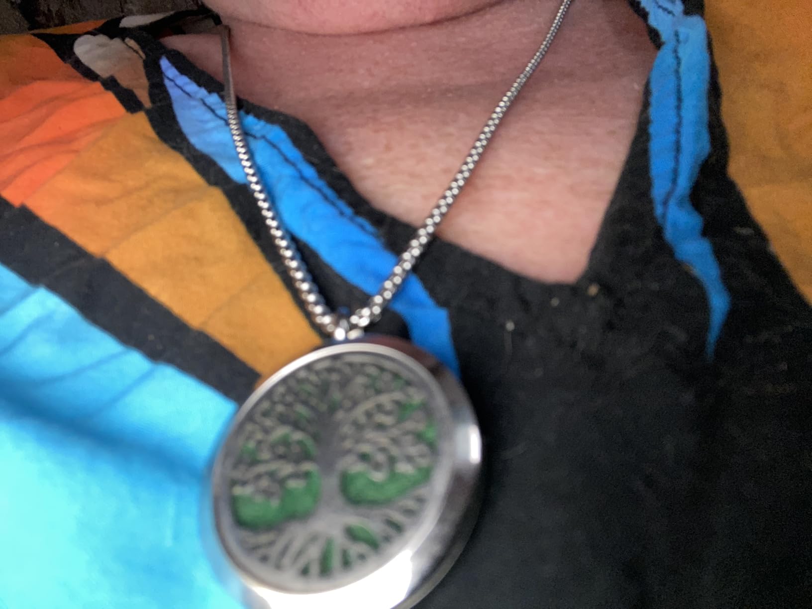 Aromatherapy Essential Oil Diffuser Necklace Tree of Life Pattern Stainless Steel Locket Pendant customer photo 2