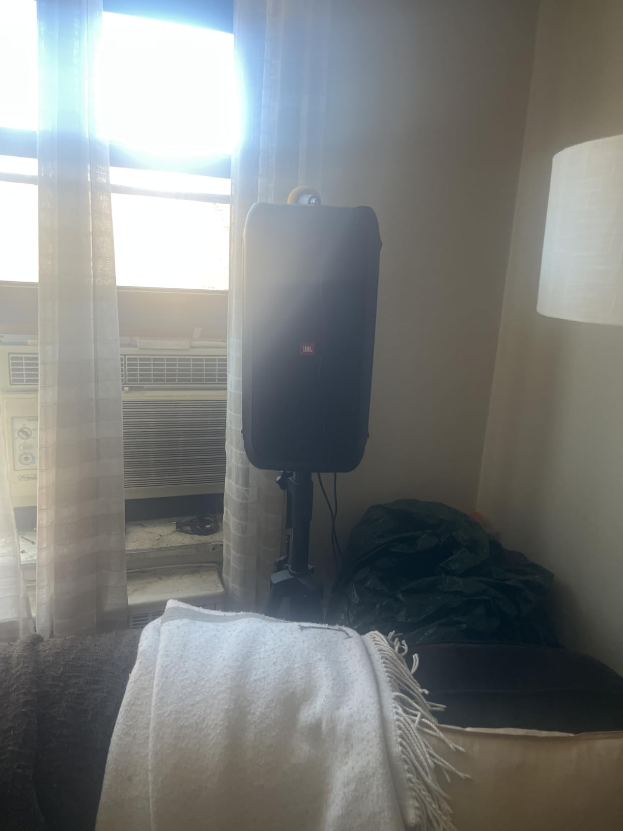 JBL Bags Standard Speaker Stand Set with Adjustable Height and Dual Diameter Pole, Includes (2) Speaker Stands and Carry Bag (JBLSPKSTMASET) customer photo 2