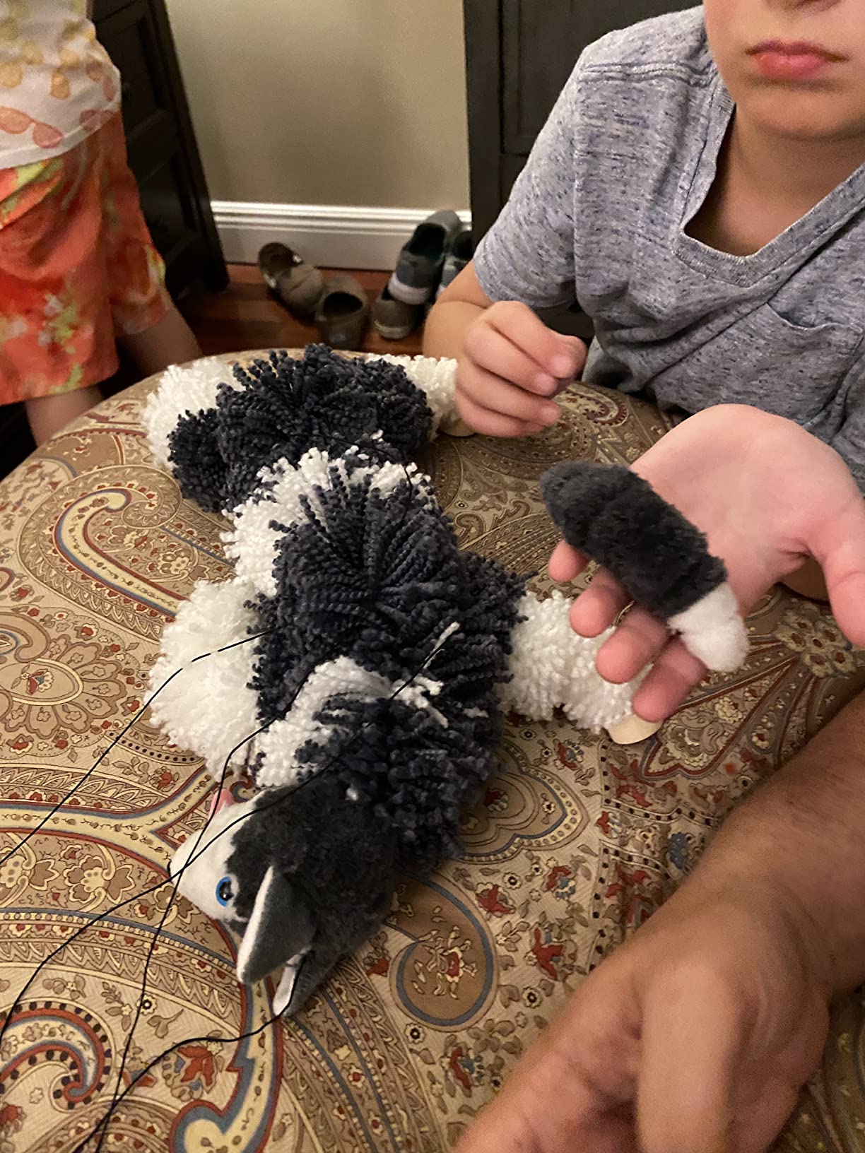 Artisan Owl Siberian Husky Marionette Puppet - Yarn Dog with Wooden Feet, Detachable Strings (Black) customer photo 2