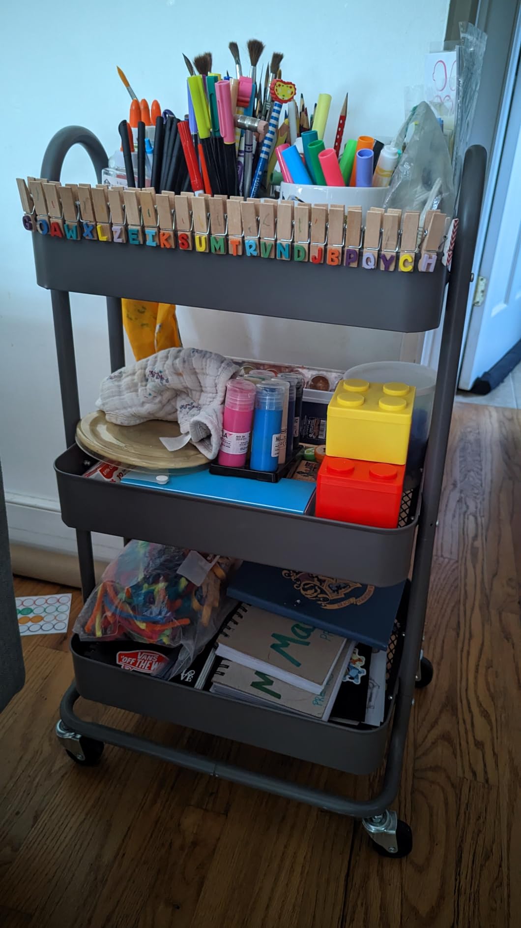 Amazon Basics 3-Tier Rolling Utility or Kitchen Cart, Lockable Wheels, Multifunctional Storage, Mobile Shelving Unit, Metal Storage Organizer, Charcoal customer photo 1