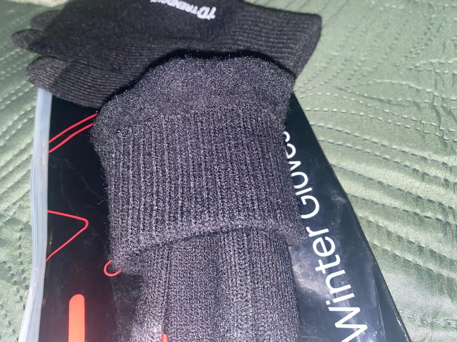 TRENDOUX Merino Wool Winter Gloves for Men Women, Cold Weather Warm Touchscreen Unisex, Non-Slip, Knit Elastic Cuff customer photo 1