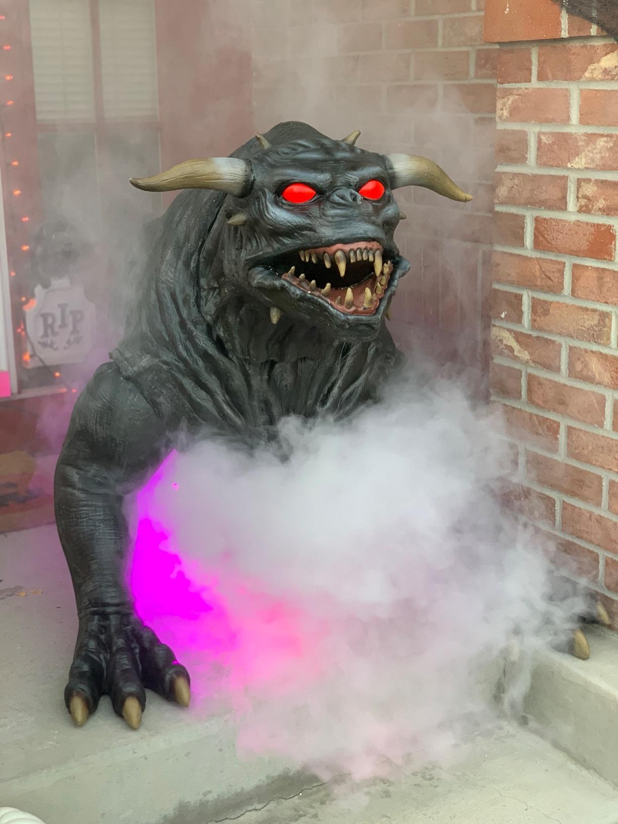 Fog Machine Smoke Machine with LED Lights and 12 Color Light Effects | 2000CFM Smoke Maker, Wired and Wireless Remote Control, 500W Fog Maker for Halloween, Outdoor, Wedding, Parties, DJ Stage customer photo 1