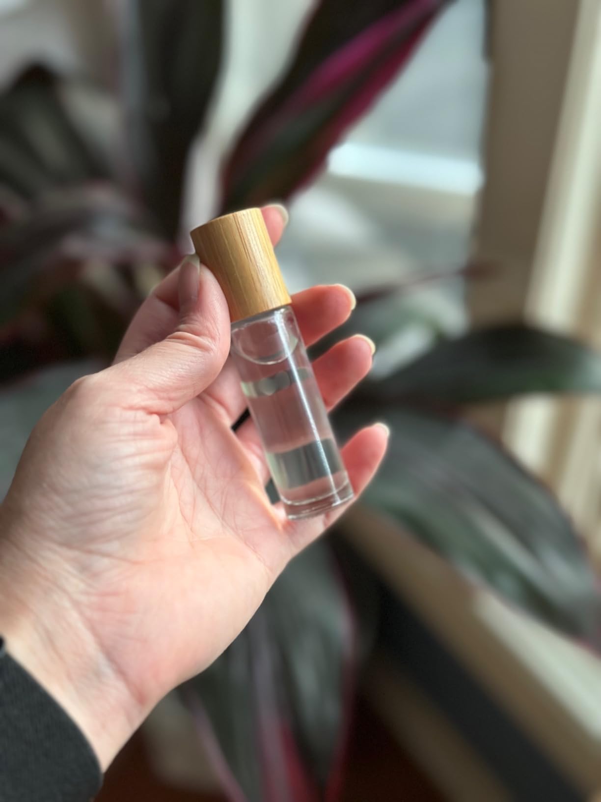 Glass Roll On Bottle with Bamboo Lid for Essential Oils 12Pcs | Refillable 10ml Clear Perfume Sample Bottles with Stainless Steel Roller Ball - Portable & Practical customer photo 1