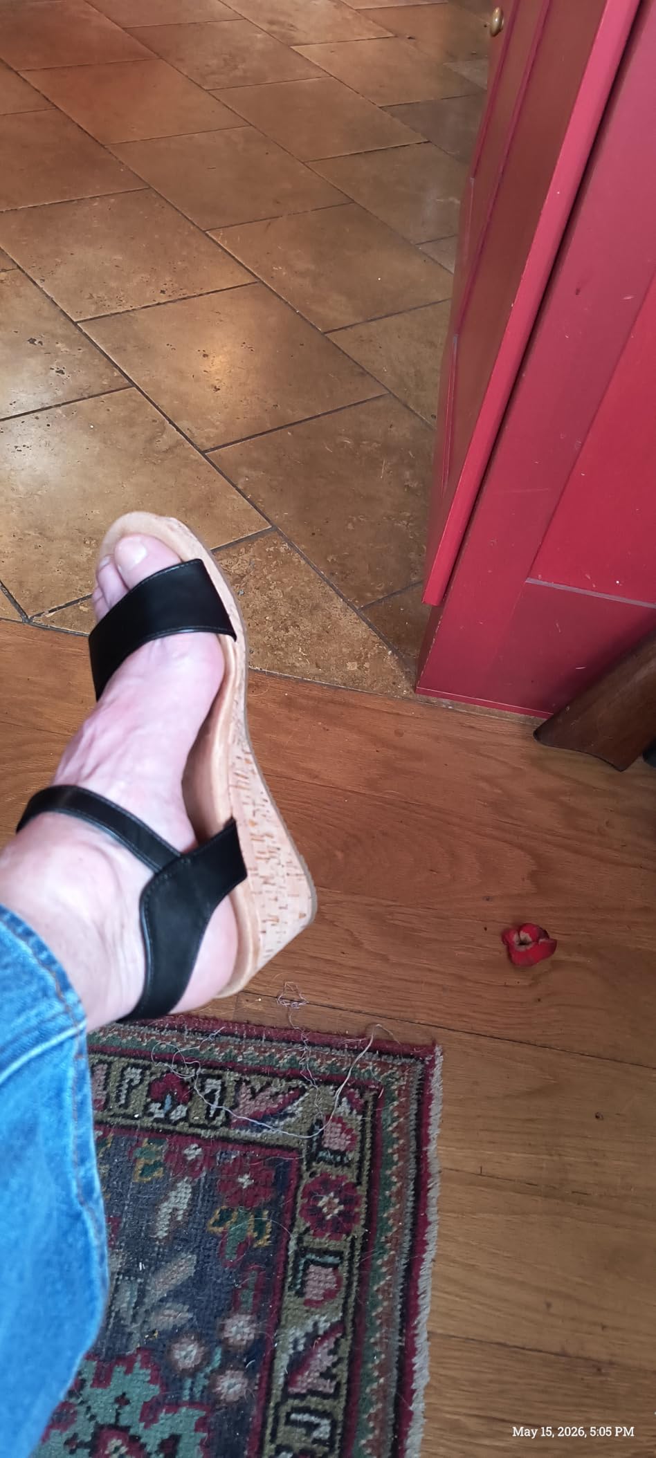 DREAM PAIRS Womens Cushioned Platform Wedge Sandals customer photo 2