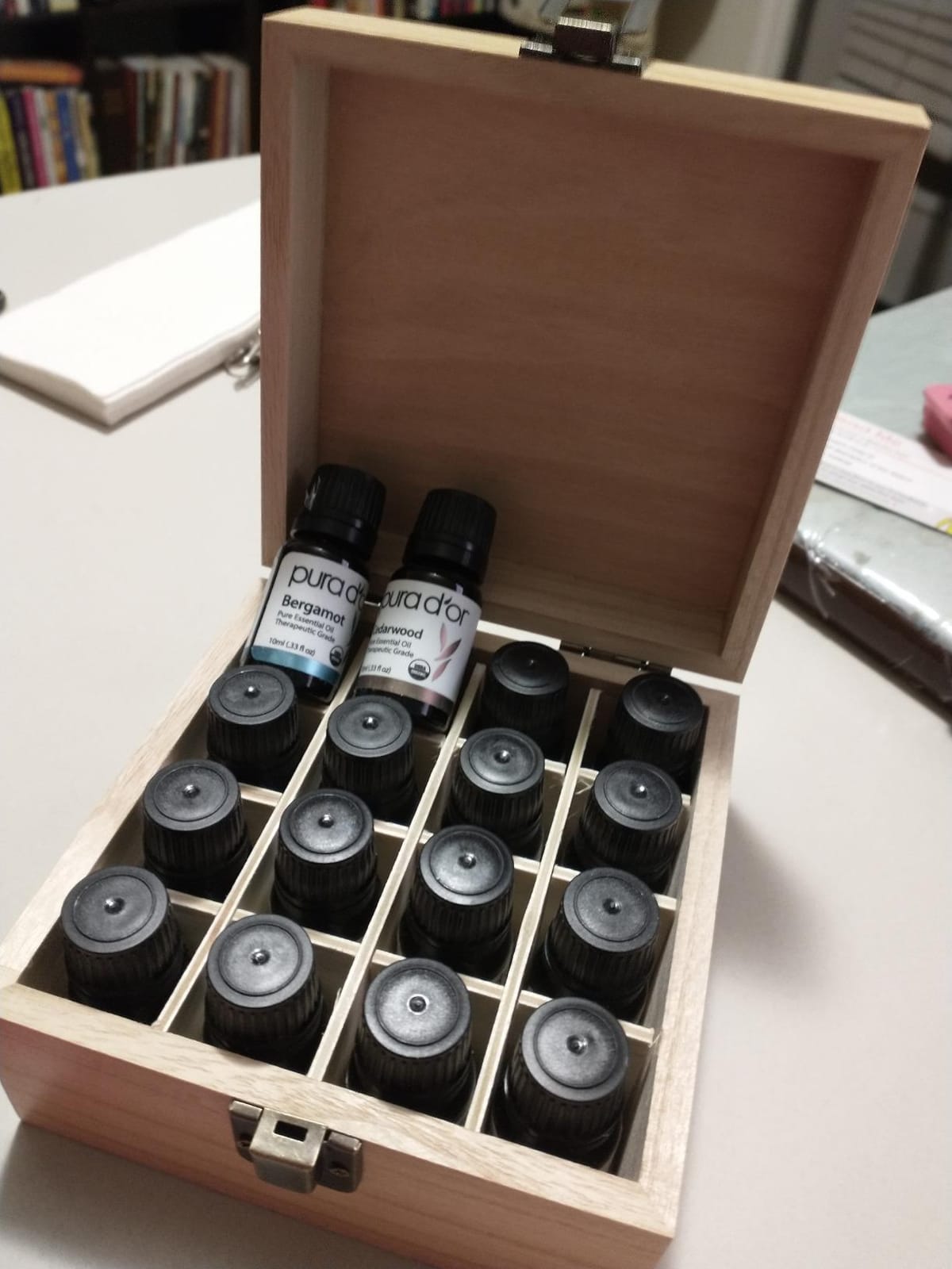 PURA D'OR Organic Sweet16 Essential Oils Aromatherapy Box Set, 10mL x16 | Diffuser Blends, Gift-Ready Wood Case, USDA Certified, 100% Pure, Massage, DIY Beauty, Home Fragrance, Relaxation Routine customer photo 1