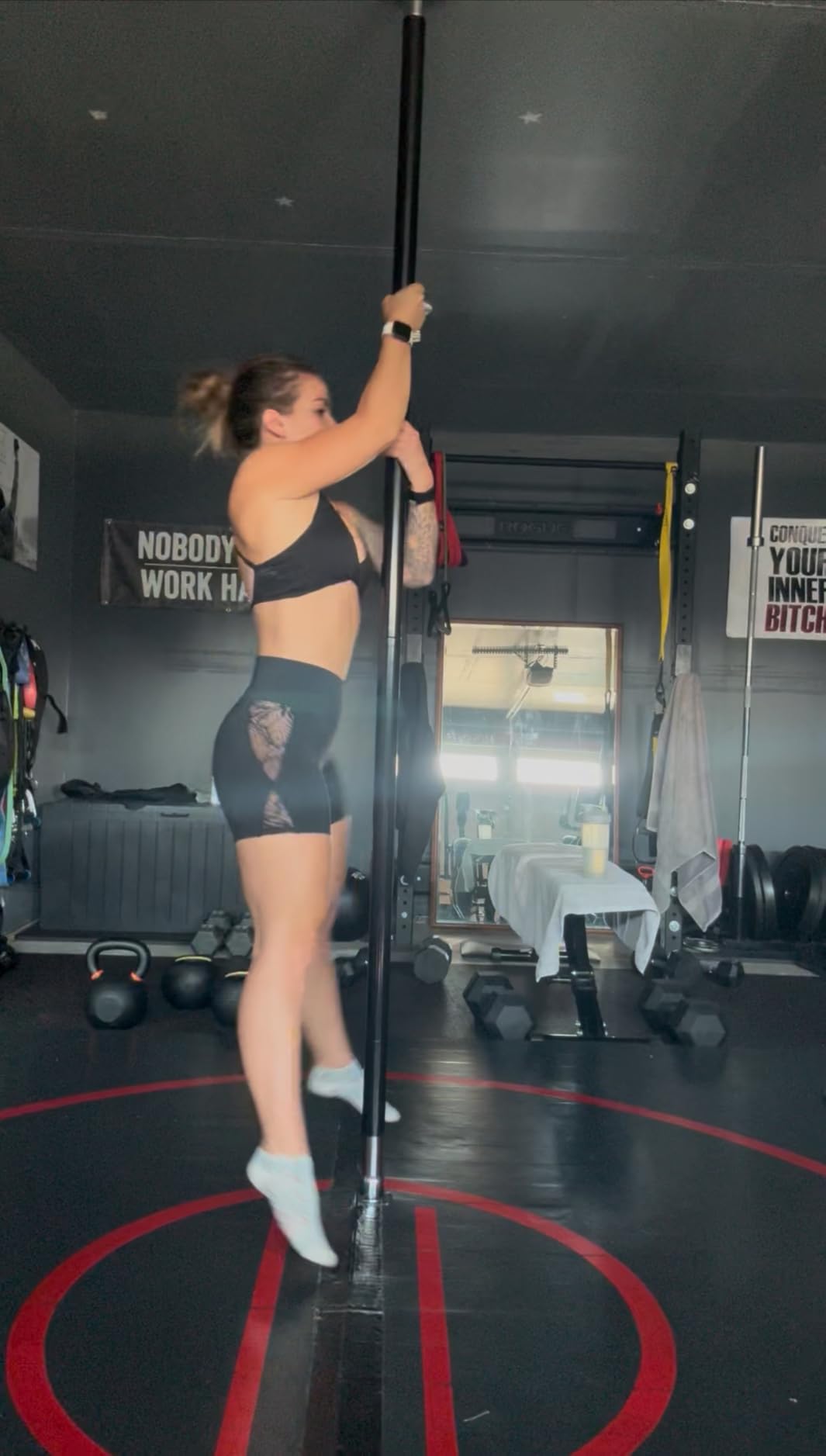 LUPIT Classic Portable Home Dance Pole G2-Standard Lock, 42/45mm - No Drill customer photo 1