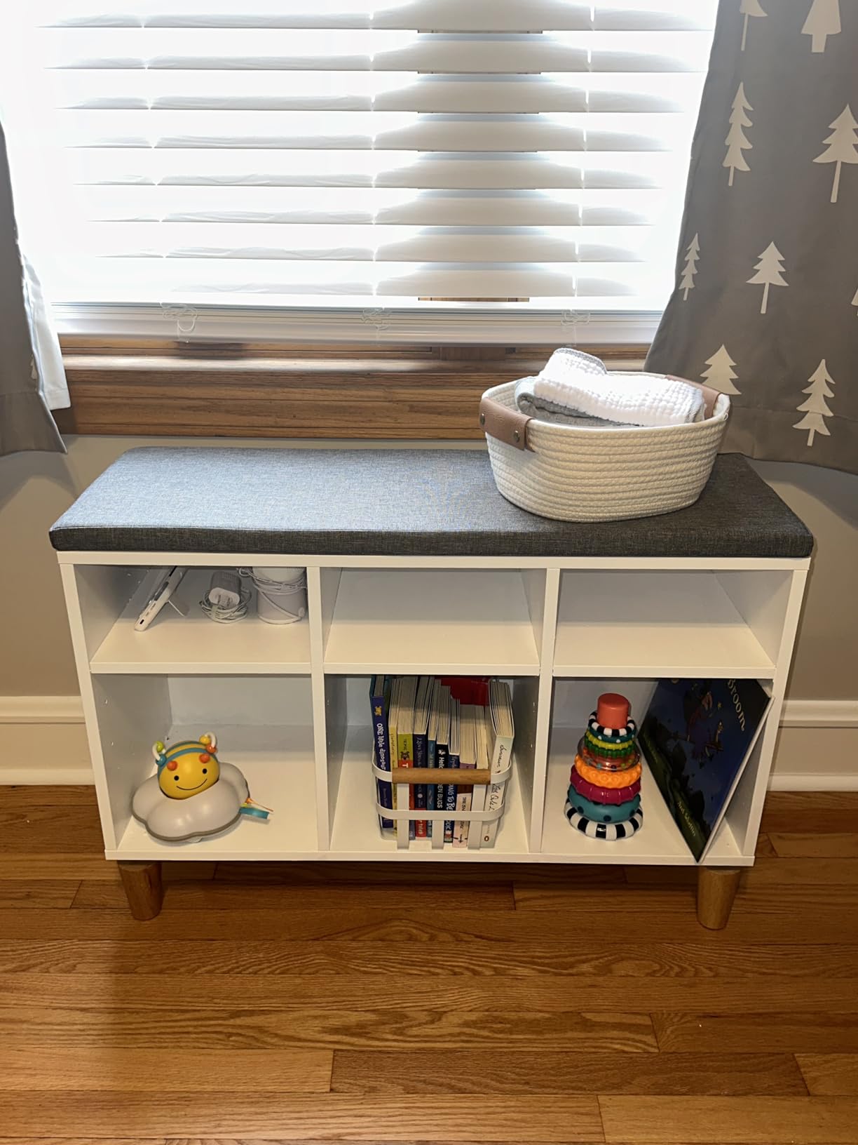 VASAGLE Shoe Bench with Cushion, 6 Compartments, 3 Adjustable Shelves customer photo 2