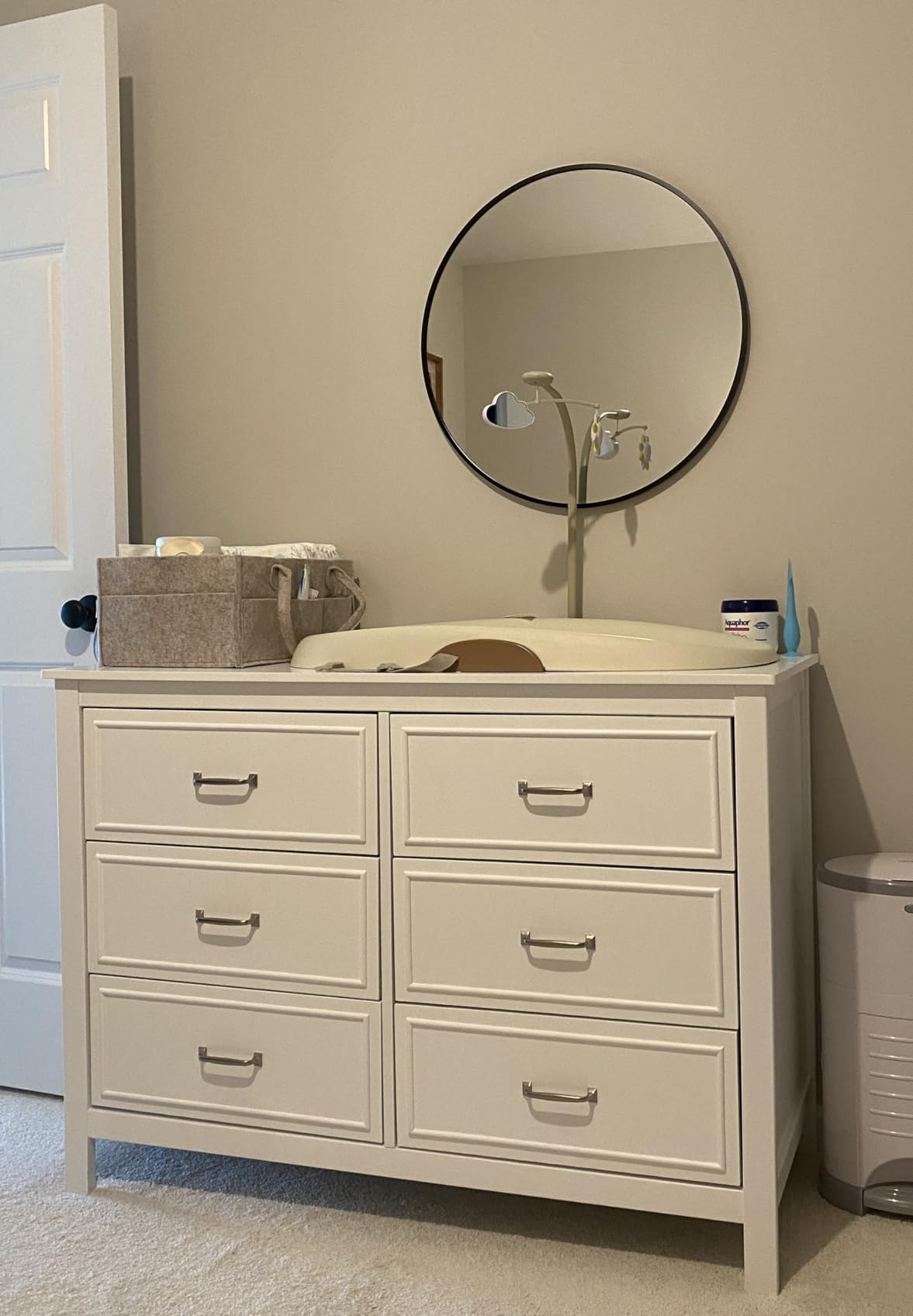 Davinci Charlie 6-Drawer Baby Dresser, GREENGUARD Certified - White customer photo 2
