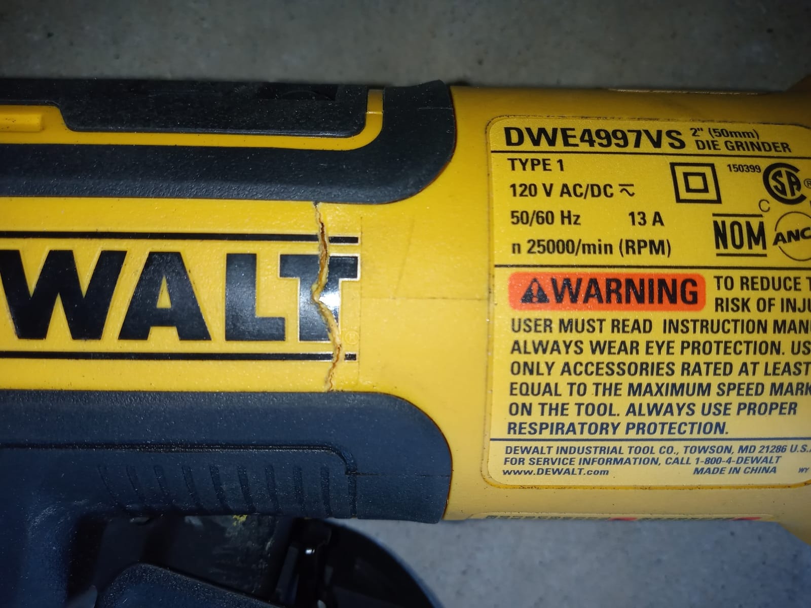 DEWALT Die Grinder, Brushless, Variable Speed, Paddle Switch With Lock-On, 2-Inch (DWE4997VS) customer photo 1
