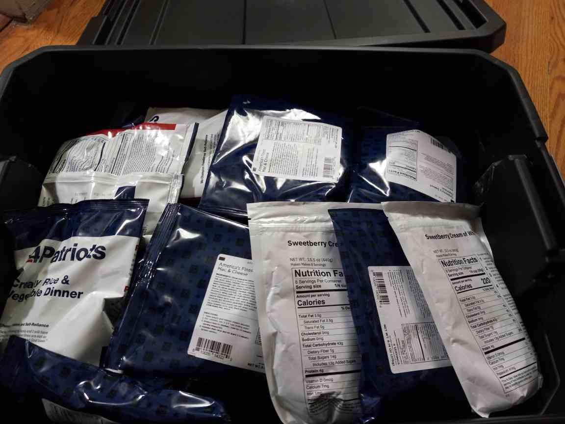 4Patriots 4-Week Survival Food Kit: Emergency Food Supply Designed to Last 25 Years, 192 Servings customer photo 2