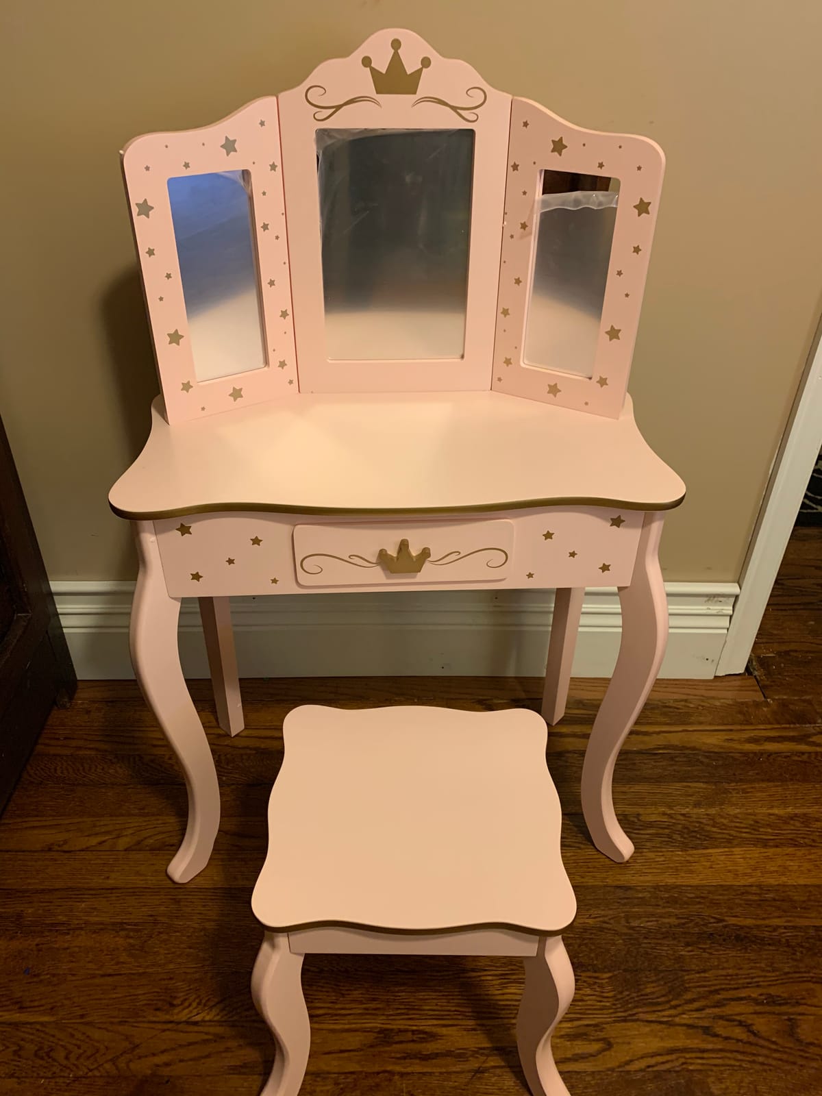 UTEX Pink Crown Princess Kids Vanity Set with Drawer for Little Girls customer photo 2