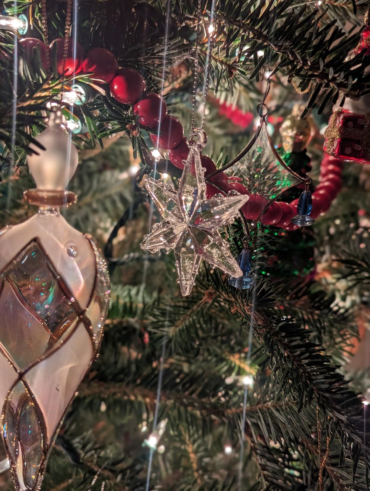 Style Glass Clear Glass Snowflake Ornament Winter Christmas Tree Hanging Decorations (12 Pieces). customer photo 2