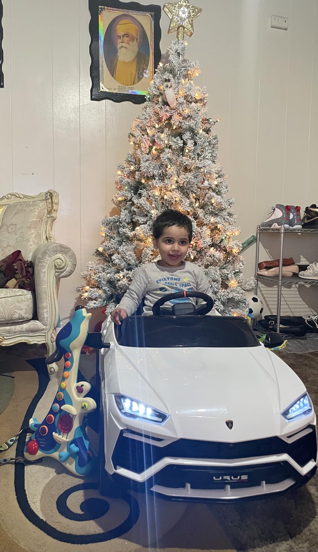Rock Wheels Licensed Lamborghini Urus Ride On Truck Car Toy, 12V Battery Powered Electric 4 Wheels Kids Toys w/Parent Remote Control, Foot Pedal, Music, Aux, LED Headlights, 2 Speeds (White) customer photo 1