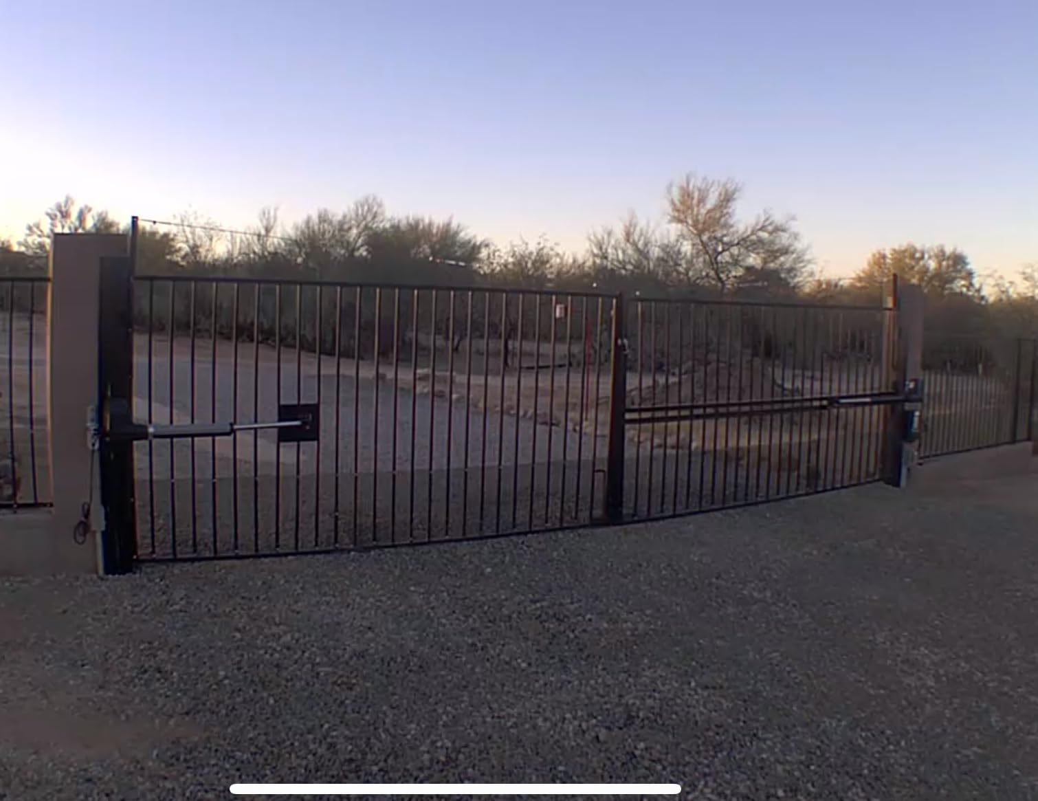 TOPENS AT602 Dual Swing Gate Opener Medium Duty customer photo 2