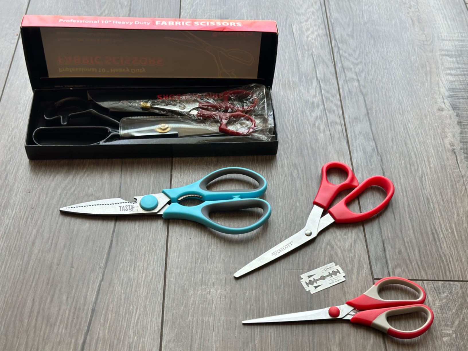 Fabric Scissors Tailor Sewing Shears - 9 Inch Heady Duty Scissors for Fabric Cutting Professional Ultra Sharp Cloth Tailor Scissors Multipurpose Utility Dressmaker Leather Titanium Scissors (9Inch) customer photo 1