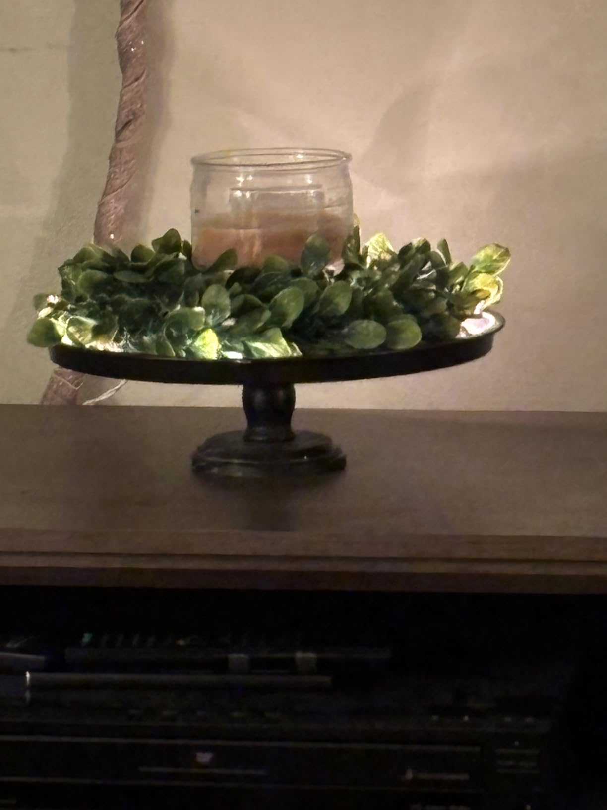 Lvydec Artificial Green Leaves Wreath - 20